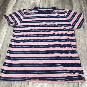 American Eagle Men’s Pink and Blue Striped Shirt